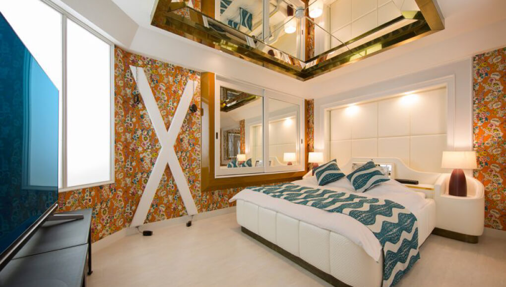HOTEL Miroir
