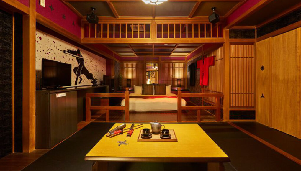 HOTEL LOVE