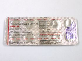 フィナロのシート裏